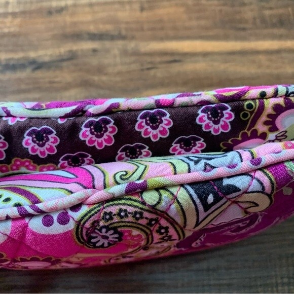 Vera Bradley Very Berry Paisley Convertible Wristlet RETIRED Pattern - Picture 5 of 10